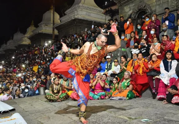 Pashupatinath Evening Aarati Tour