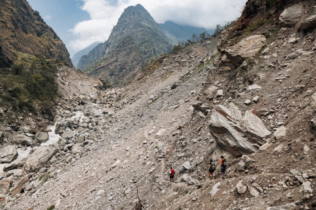 landslide on manaslu circuit trek trail, how difficult is manaslu circuit trek